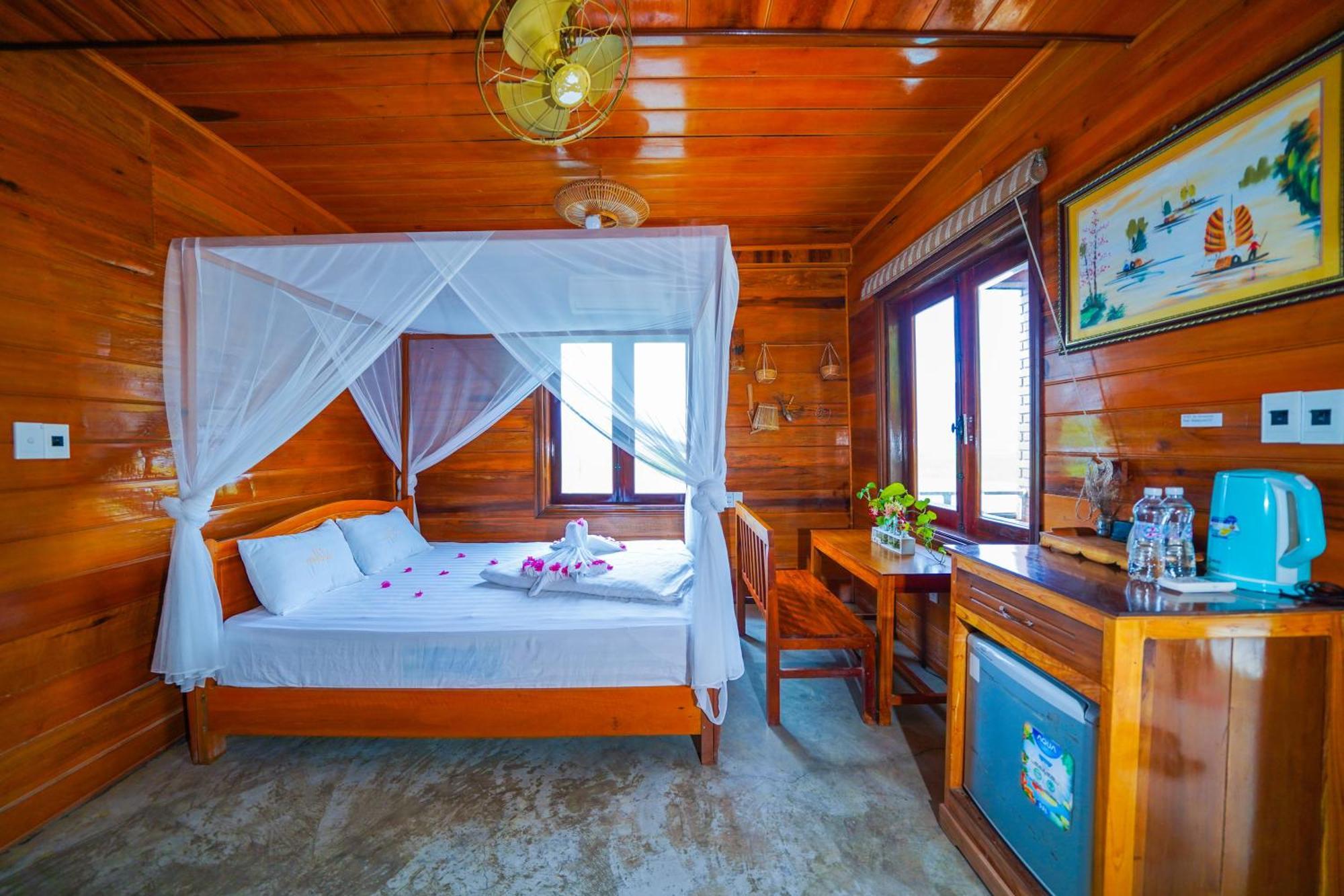 Jungle Boss Travel Lodge Phong Nha Extérieur photo