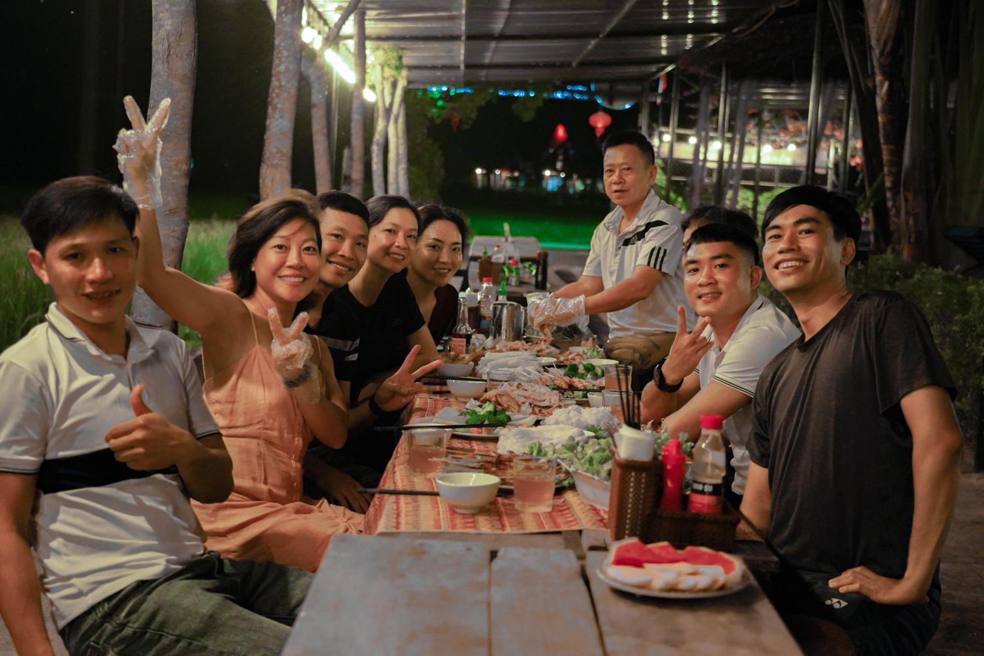 Jungle Boss Travel Lodge Phong Nha Extérieur photo