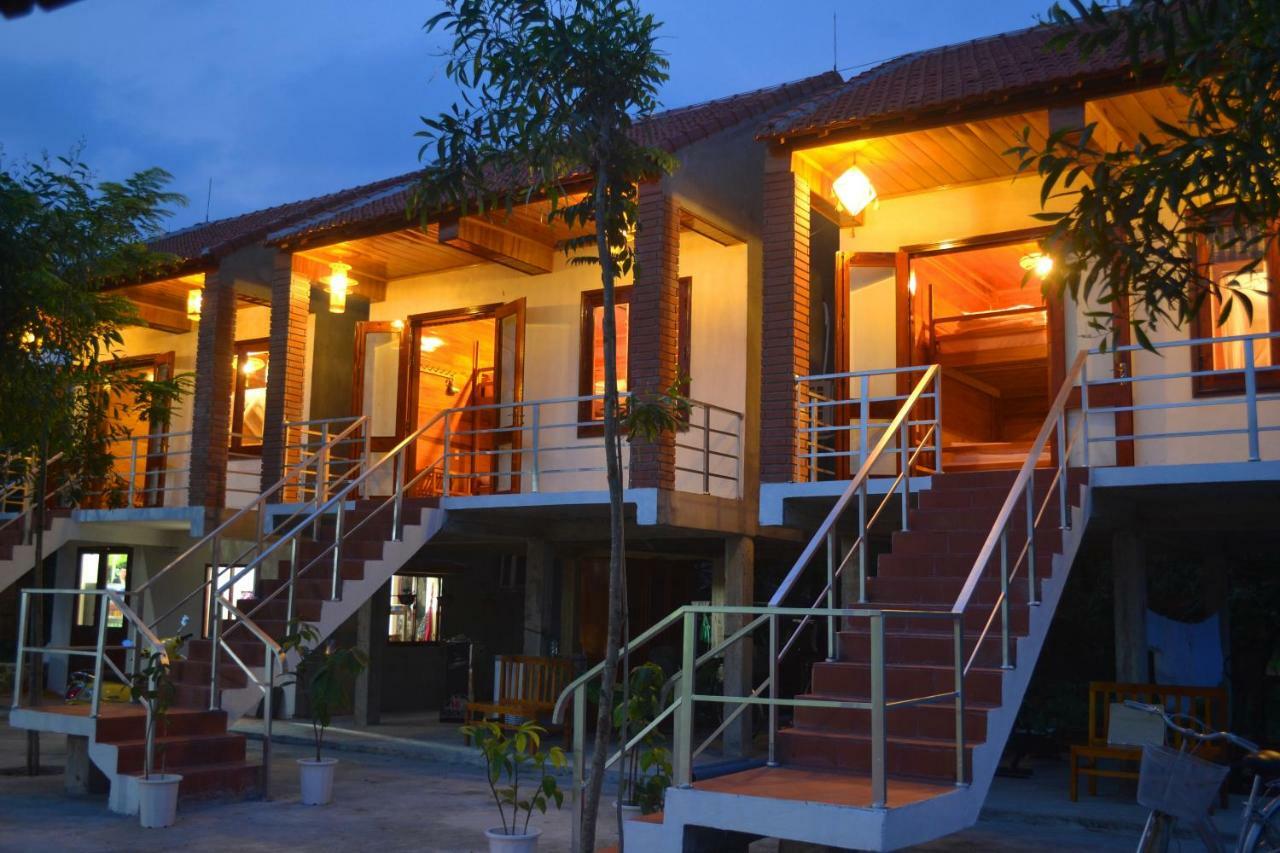 Jungle Boss Travel Lodge Phong Nha Extérieur photo